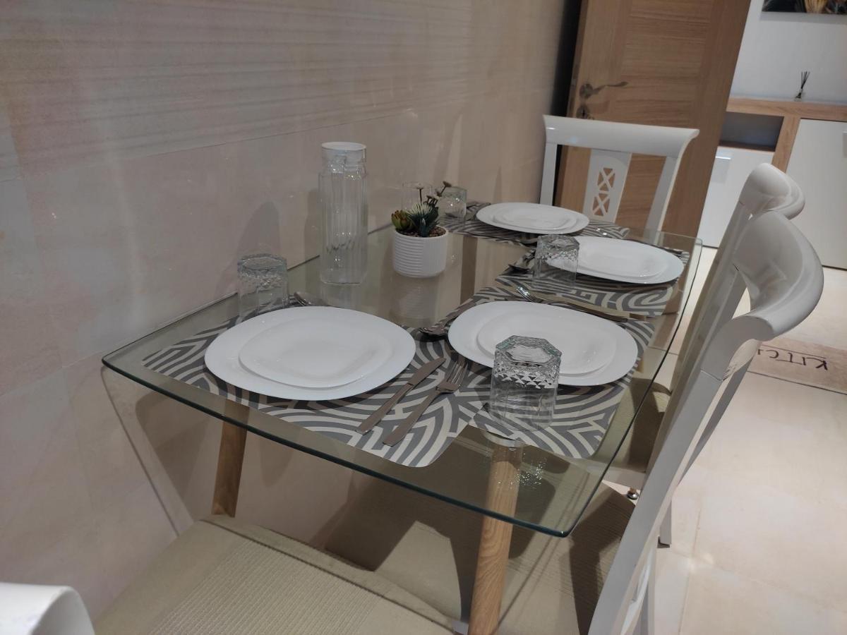 Superbe Appartement bien équipé au centre de la ville d'Uchda  Exterior foto
